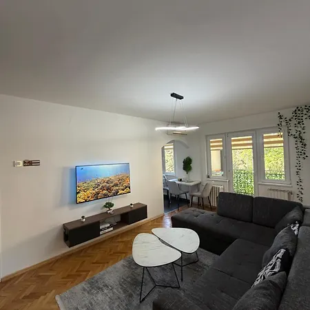Modern 2br Karpos With Private Parking Апартаменты Скопье