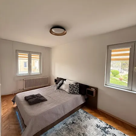 Modern 2br Karpos With Private Parking