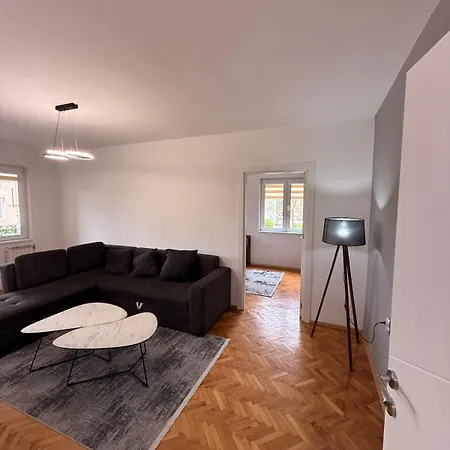 Modern 2br Karpos With Private Parking Апартаменты