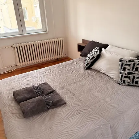 Апартаменты Modern 2br Karpos With Private Parking *